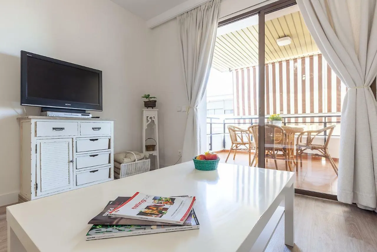 Fantastico Apt 2 Hab Terraza Y Playa Apartment Marbella 0*,  Spain