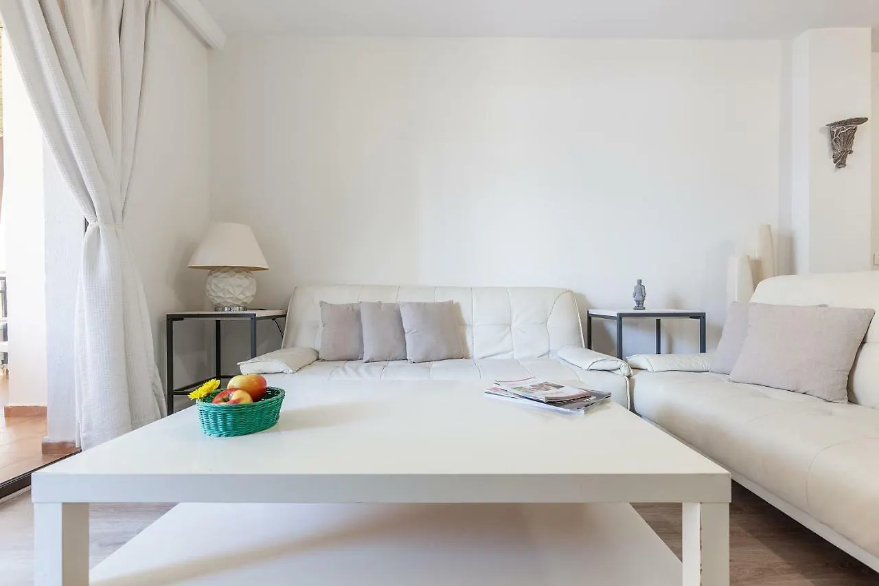 Fantastico Apt 2 Hab Terraza Y Playa Apartment Marbella 0*,  Spain